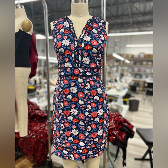 Kate Spade Daisy Jacquard Sheath Dress 6 - Picture 3 of 12
